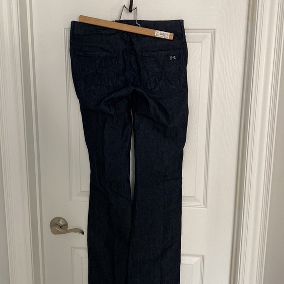 Habitual jeans. size 25. Great condition - Picture 2 of 3